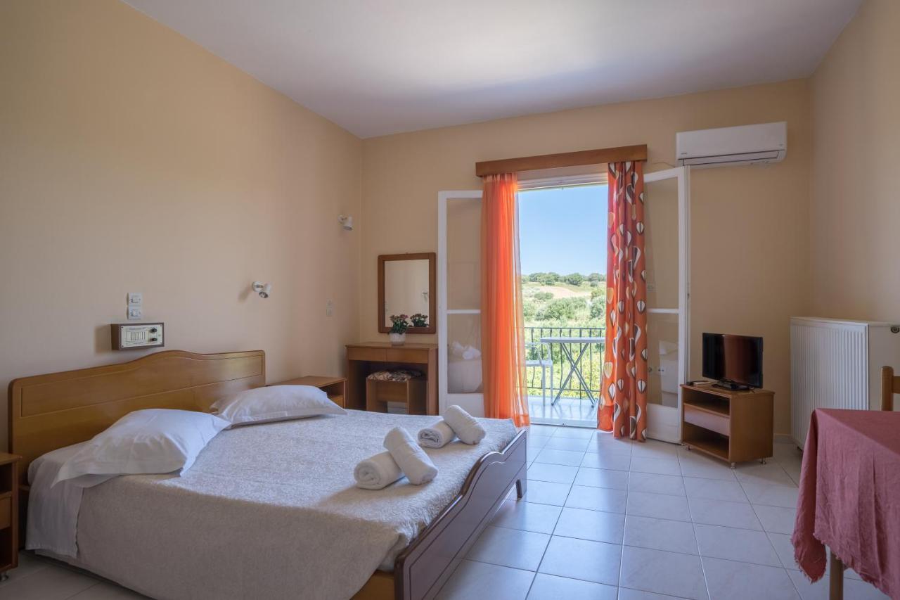 Ammousa Hotel Apartments Lixouri Ngoại thất bức ảnh