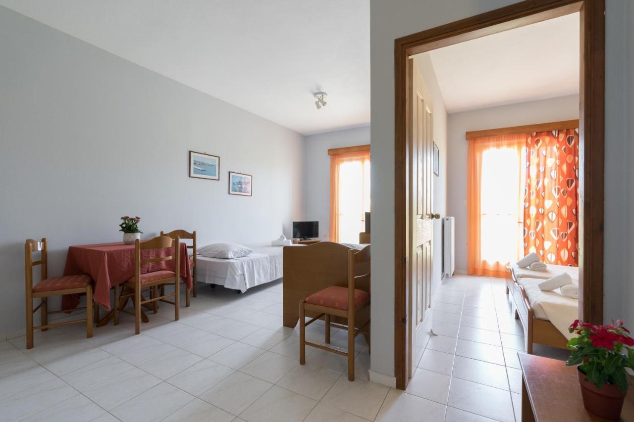 Ammousa Hotel Apartments Lixouri Ngoại thất bức ảnh