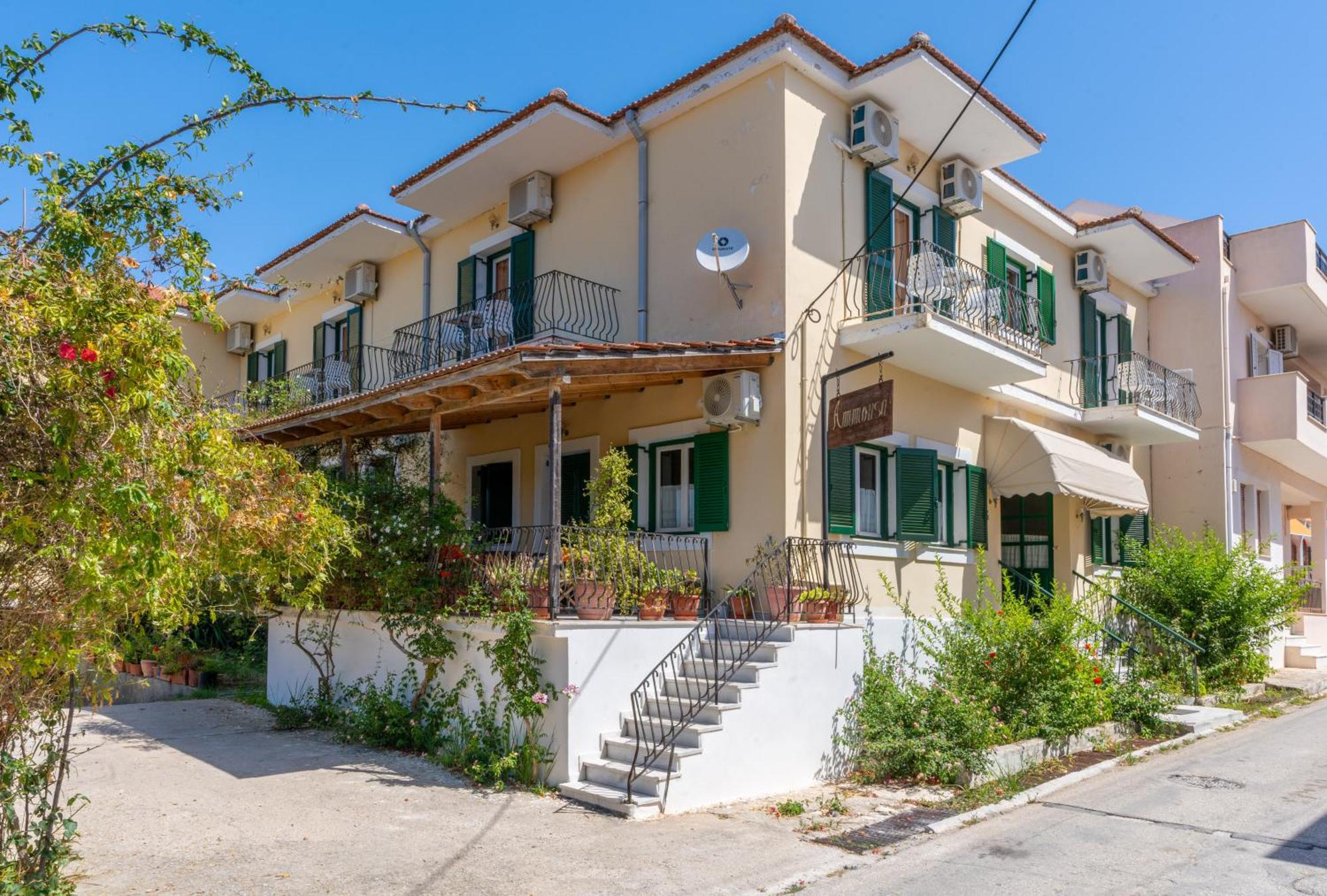 Ammousa Hotel Apartments Lixouri Ngoại thất bức ảnh